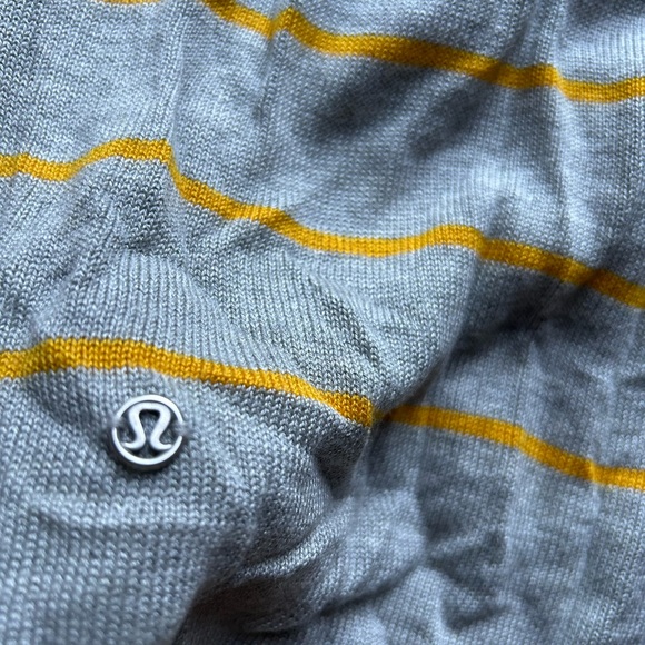 Good condition lululemon twist cardigan yellow and grey stripes, smoke free home - Picture 6 of 6